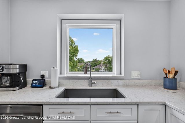 6190 W Golfridge Drive, East Lansing, MI 48823