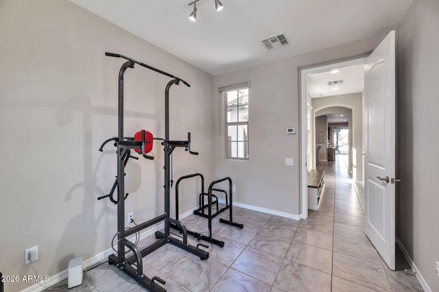 21610 N 36TH Street, Phoenix, AZ 85050