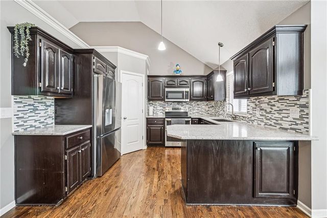 5501 NW 90th Street, Kansas City, MO 64154