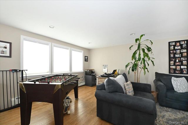 62 S Bay Avenue, Massapequa, NY 11758