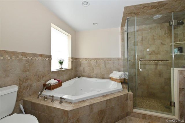 62 S Bay Avenue, Massapequa, NY 11758