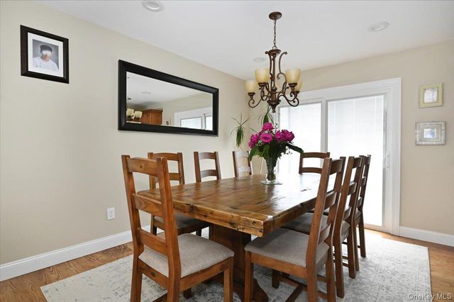 62 S Bay Avenue, Massapequa, NY 11758