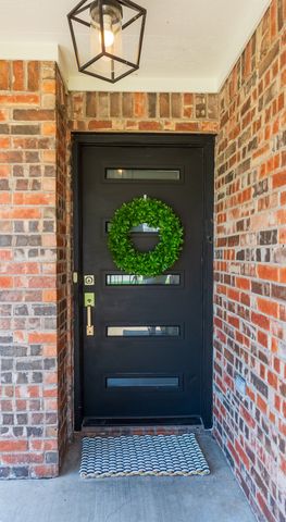 904 Meadowlark Lane, Granbury, TX 76048