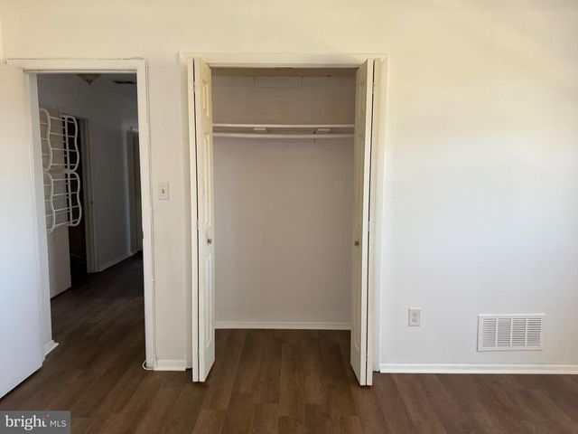 23-6 FLORENCE TOLLGATE, Florence, NJ 08518