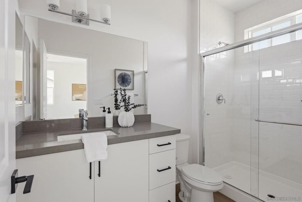 Image 18 of property listing at 201 Sarina Ln, San Marcos, CA 92069