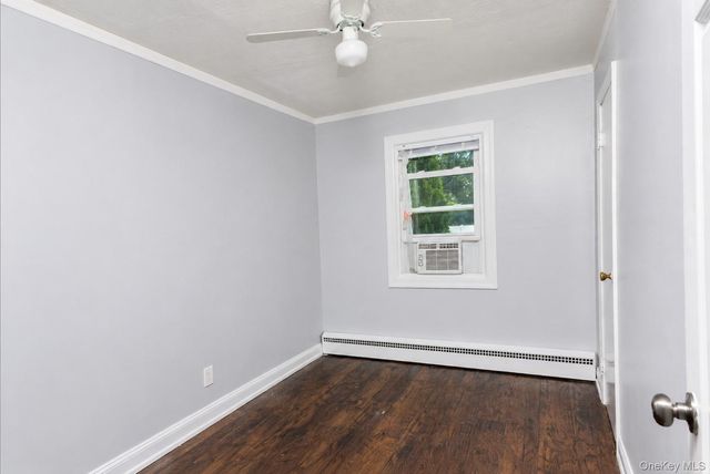 132 48th Street, Lindenhurst, NY 11757