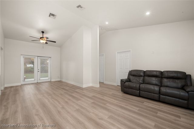 4317 Lafayette Avenue, Sebring, FL 33875