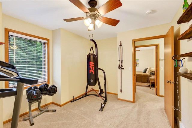 509 Meadow View Lane, Deforest, WI 53532
