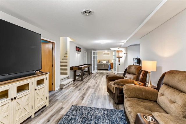 509 Meadow View Lane, Deforest, WI 53532