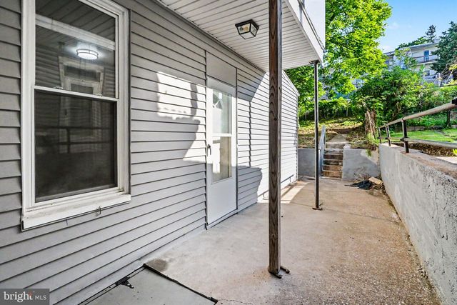 43 PENN ST, Steelton, PA 17113