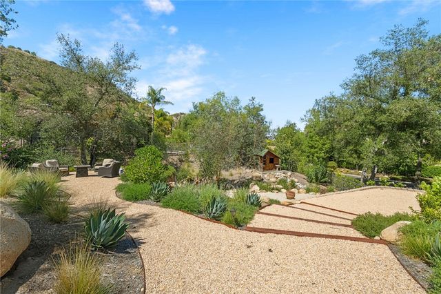 22158 Serenade Ridge, Murrieta, CA 92562