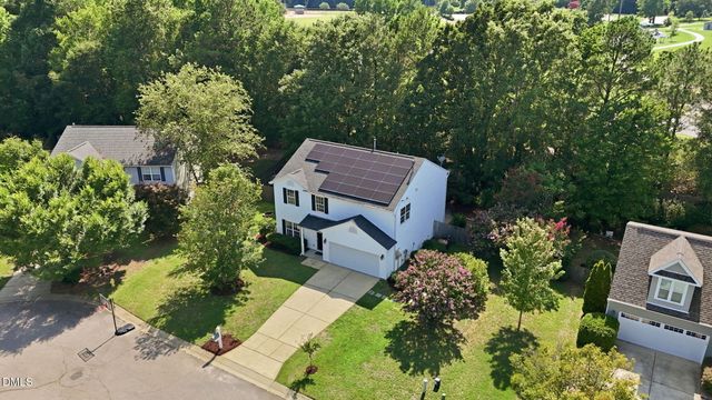 212 Mizelle Meadow Court, Holly Springs, NC 27540