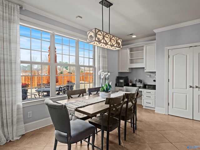 107 Meadowglen Drive NW, Madison, AL 35757