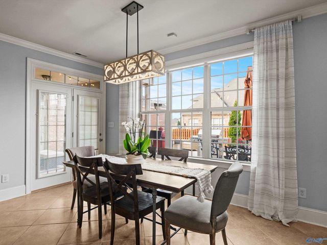 107 Meadowglen Drive NW, Madison, AL 35757