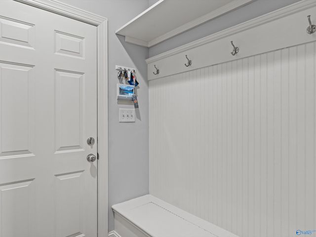 107 Meadowglen Drive NW, Madison, AL 35757