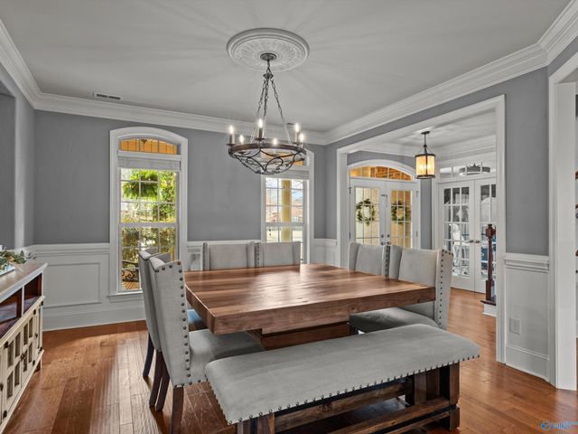 107 Meadowglen Drive NW, Madison, AL 35757