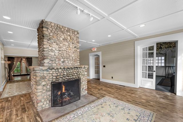 201 N Mill Street, Northport, MI 49670