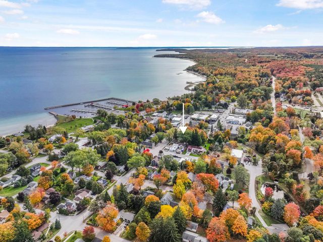 201 N Mill Street, Northport, MI 49670