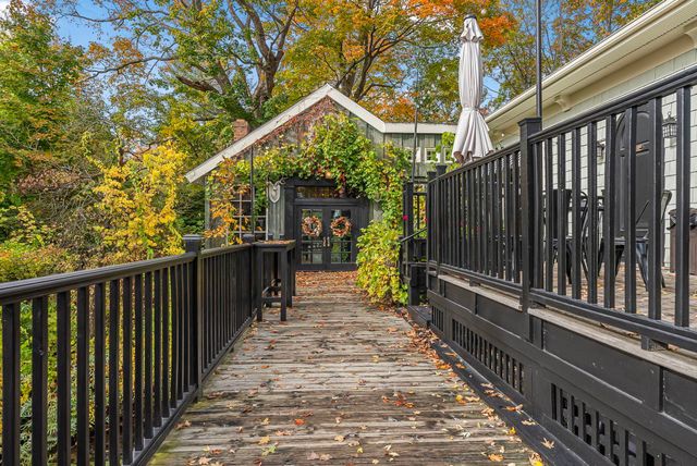 201 N Mill Street, Northport, MI 49670