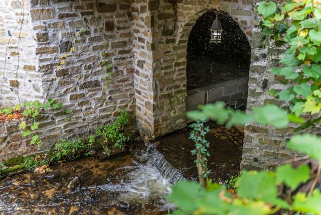 201 N Mill Street, Northport, MI 49670