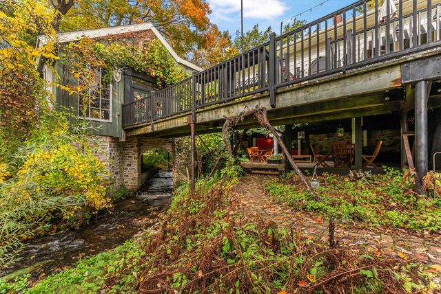 201 N Mill Street, Northport, MI 49670