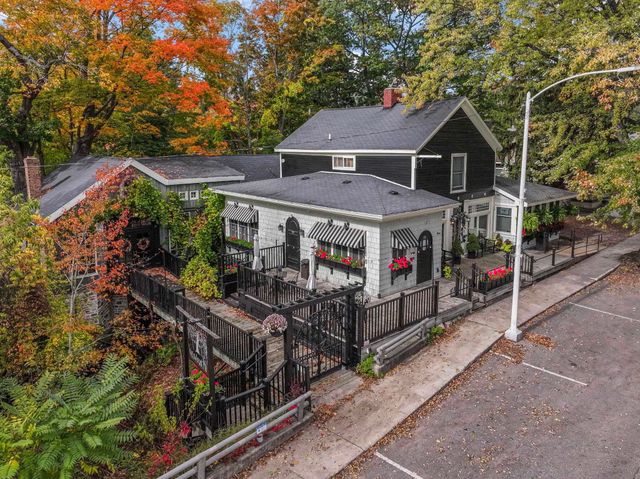 201 N Mill Street, Northport, MI 49670