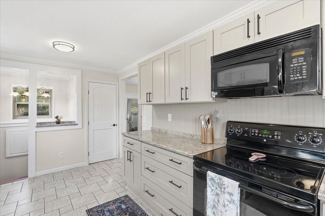 215 Waheela Drive, Chattanooga, TN 37404