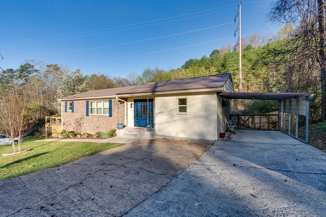 215 Waheela Drive, Chattanooga, TN 37404