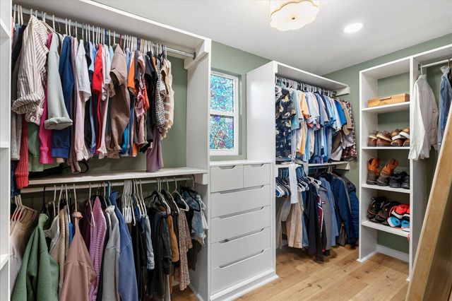 215 Waheela Drive, Chattanooga, TN 37404