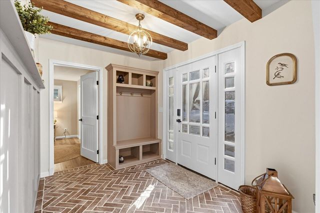 215 Waheela Drive, Chattanooga, TN 37404