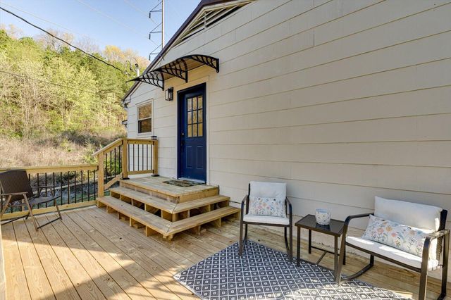 215 Waheela Drive, Chattanooga, TN 37404