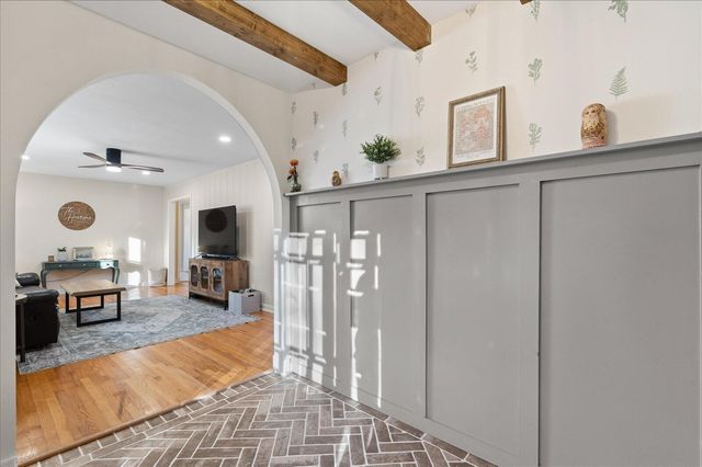 215 Waheela Drive, Chattanooga, TN 37404