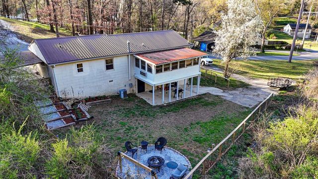215 Waheela Drive, Chattanooga, TN 37404