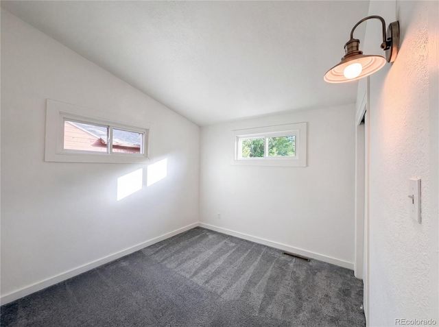 433 Sunnyside Lane, Longmont, CO 80504