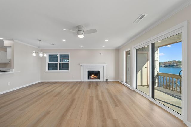 250 Grand Isle Dr Apt 3C, Hot Springs, AR 71913