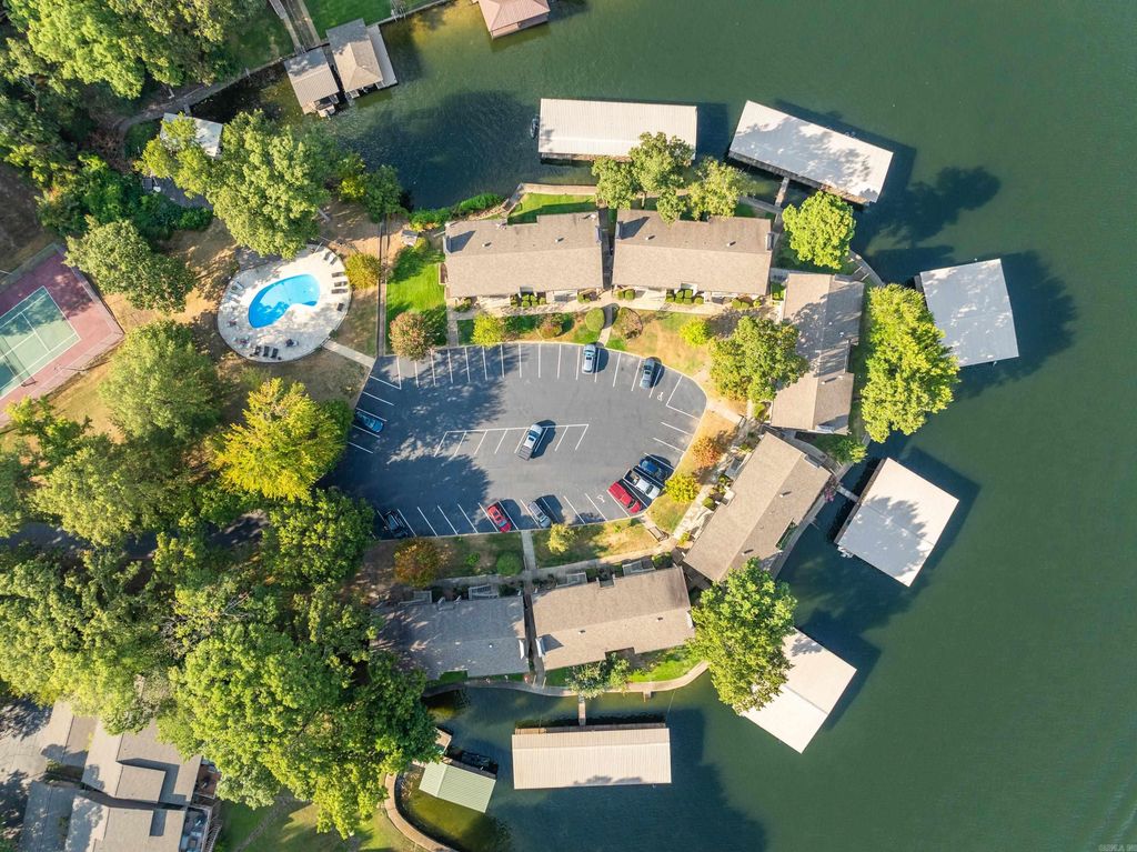 250 Grand Isle Dr Apt 3C, Hot Springs, AR 71913