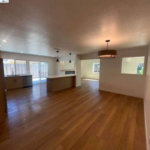 443 Colusa Way, Livermore, CA 94551