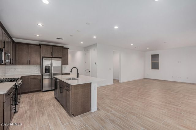 8722 S 170TH Avenue, Goodyear, AZ 85338