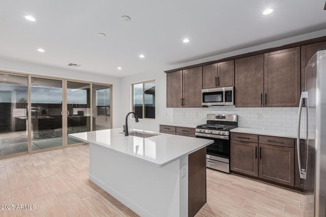 8722 S 170TH Avenue, Goodyear, AZ 85338