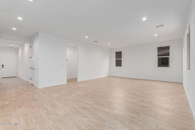 8722 S 170TH Avenue, Goodyear, AZ 85338