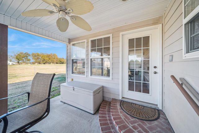 62450 E 269 Court, Grove, OK 74344