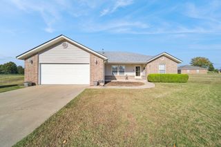 62450 E 269 Court, Grove, OK 74344