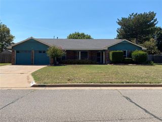 3501 W Trail Drive, Altus, OK 73521