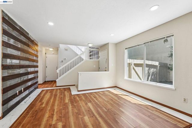 370 Stageline Dr, Vallejo, CA 94591