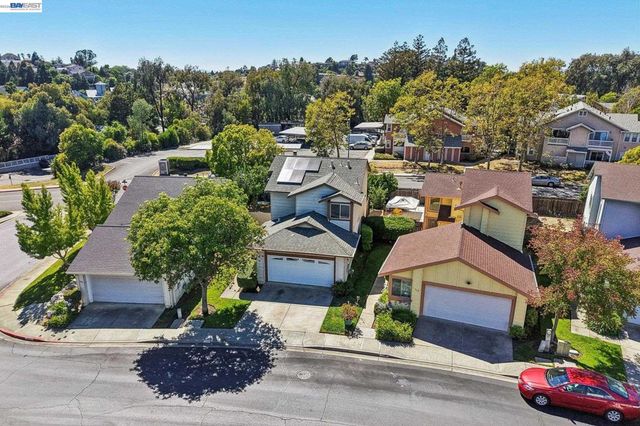 370 Stageline Dr, Vallejo, CA 94591