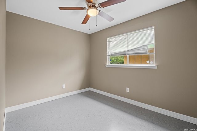 5728 HAREFIELD DR, San Antonio, TX 78228