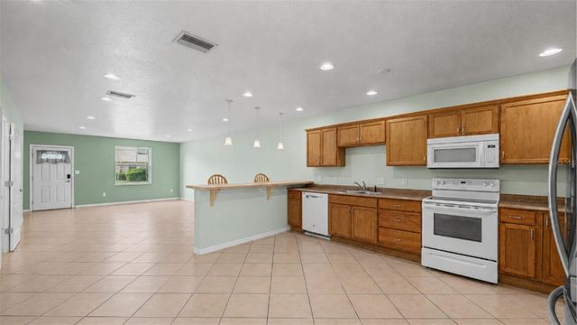 2106 PINE CHACE COURT, Tampa, FL 33613