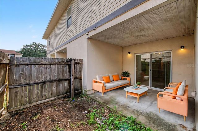 2106 PINE CHACE COURT, Tampa, FL 33613