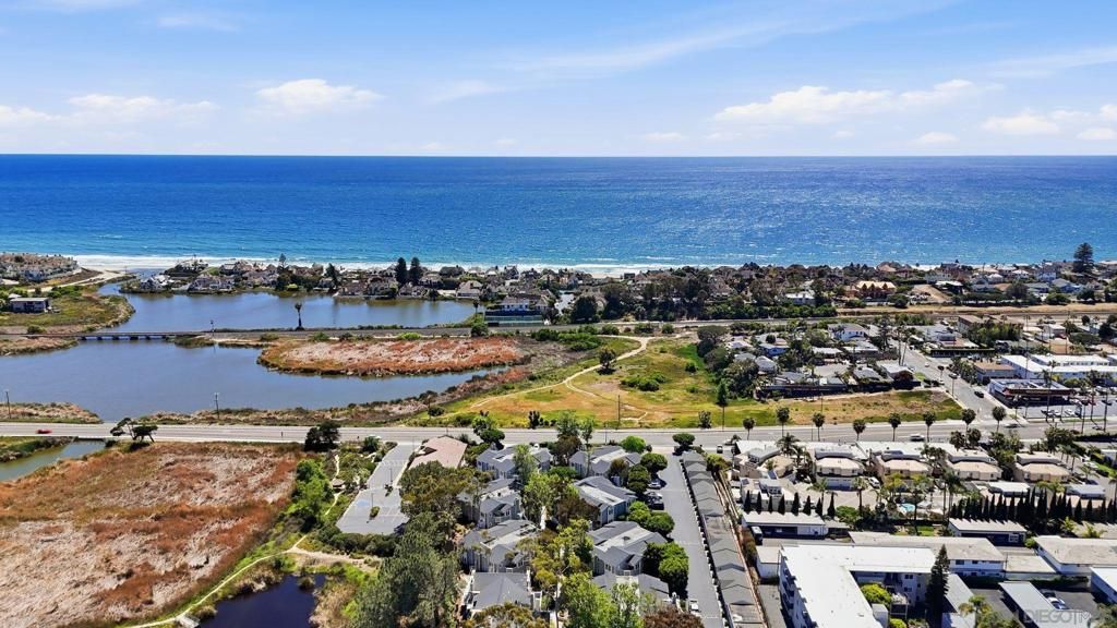 Image 32 of property listing at 2148 S Coast HWY, Oceanside, CA 92054