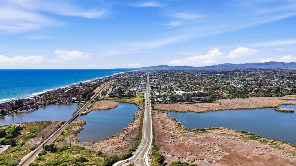 Image 35 of property listing at 2148 S Coast HWY, Oceanside, CA 92054